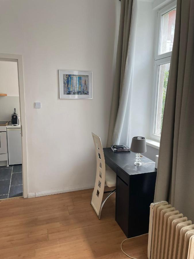 Small Apartment Near The Center Bécs Kültér fotó